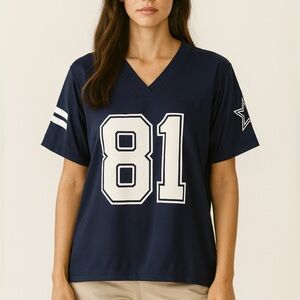 NIKE NFL PLAYERS jersey #10 Owens. Previously worn but in “like new” condition